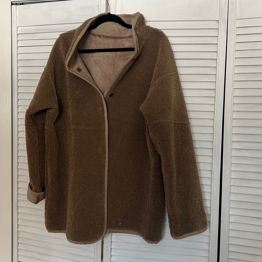 Velvet brand reversible Sherpa jacket